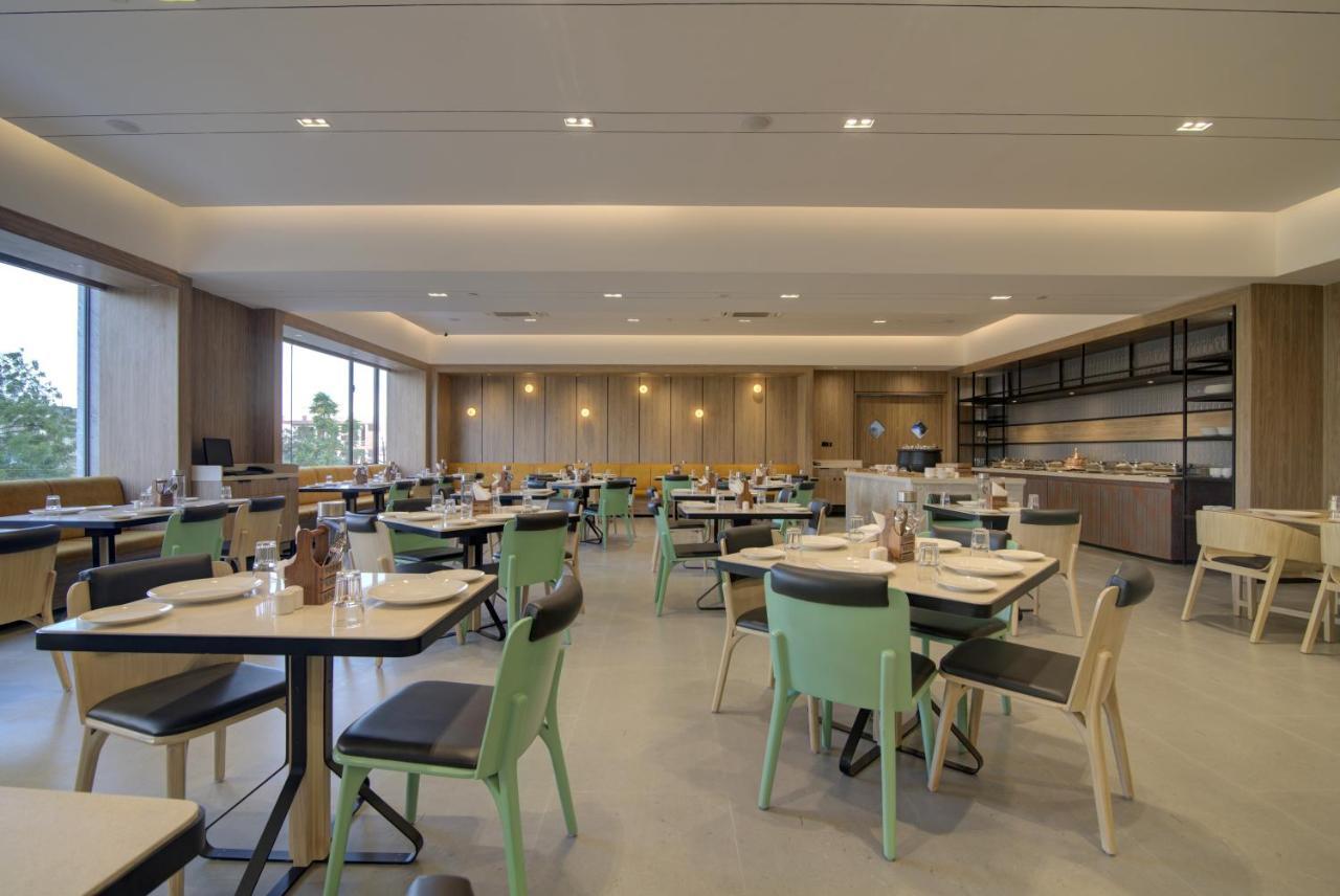 7 Apple Hotel Pratap Nagar, Dzsaipur Kültér fotó